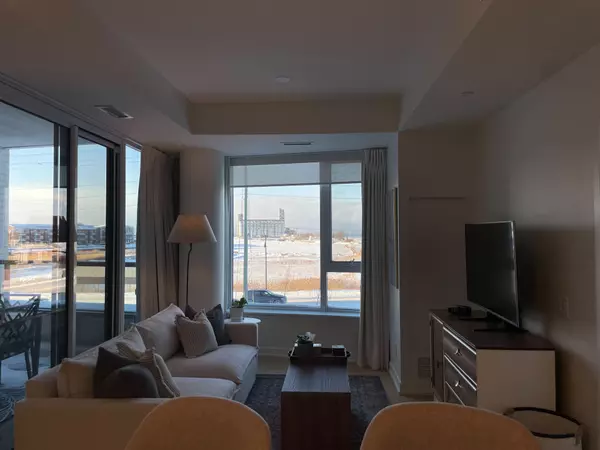 31 Huron ST #204, Collingwood, ON L9Y 5T7