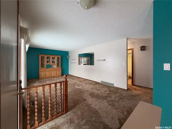 120 6th STREET E, Ponteix, SK S0N 1Z0