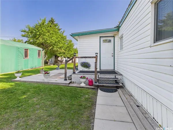43 Eastview Trailer COURT #SK, Prince Albert, SK S6V 5P9