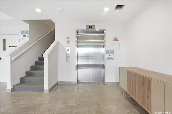 Saskatoon, SK S7V 1W6,101 Secord WAY #1303