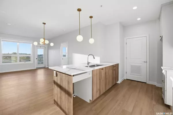 Saskatoon, SK S7V 1W6,101 Secord WAY #1303