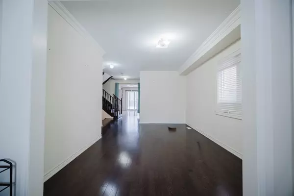 Caledon, ON L7C 4A1,69 Blackberry Valley CRES