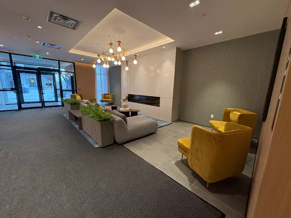 Milton, ON L9E 2B4,750 Whitlock AVE #706