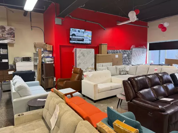 Toronto W02, ON M6H 2C5,262 Geary AVE #Storefront