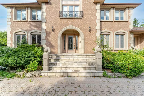 Oakville, ON L6H 7G7,2069 Ninth Line
