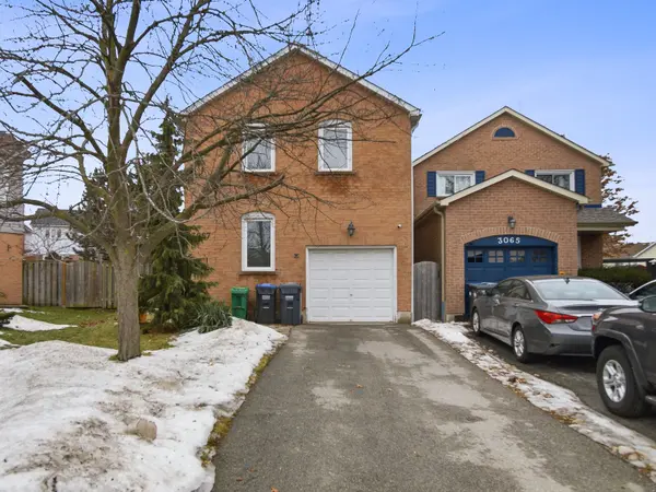 Mississauga, ON L5N 5B5,3067 Ilomar CT #Upper