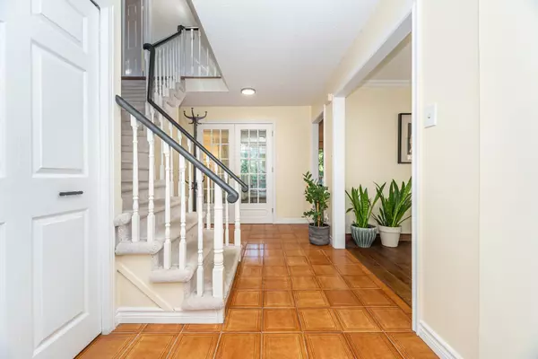 Mississauga, ON L5L 2X3,4085 Wheelwright CRES