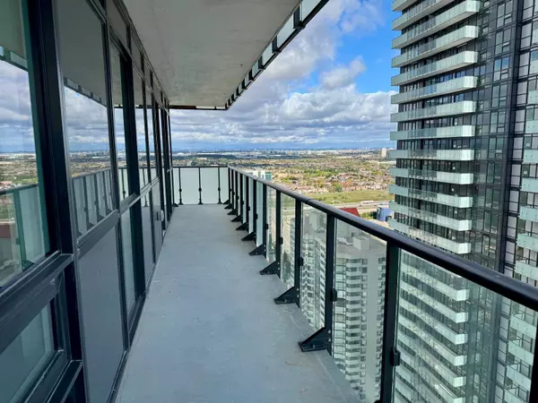 Mississauga, ON L5B 0L7,4130 Parkside Village DR #3004