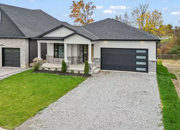 149 Willowbrook DR, Welland, ON L3C 0G2
