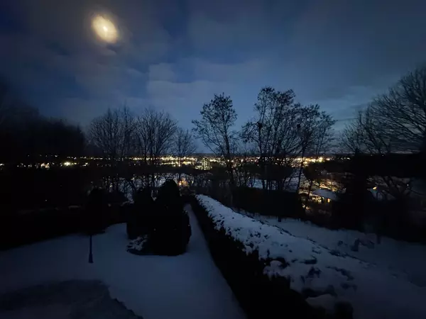 Peterborough, ON K9J 8A7,1162 Summit DR