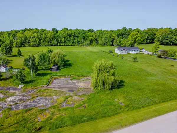 Rideau Lakes, ON K0G 1V0,00 Horace DR