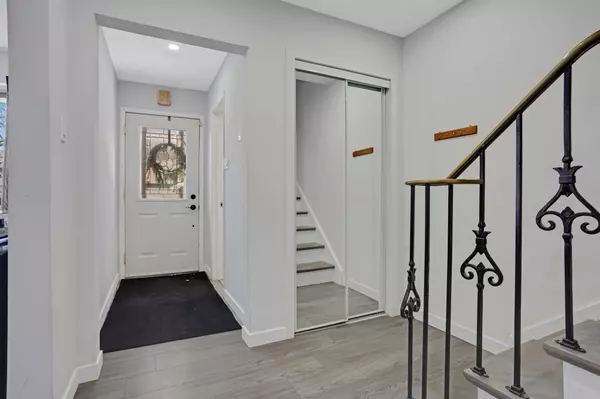 Kitchener, ON N2M 1T9,22 Ralgreen CRES