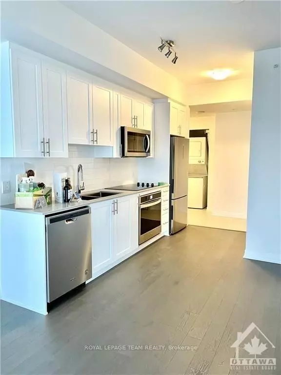 Dows Lake - Civic Hospital And Area, ON K1S 5W9,805 Carling AVE #1502