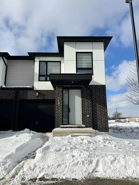 175 DOAN DR #148, Middlesex Centre, ON N0L 1R0