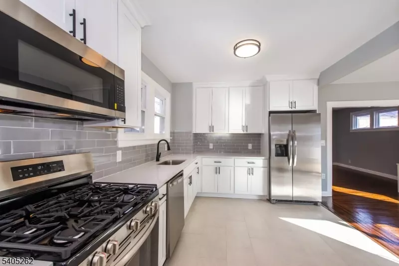 Rahway City, NJ 07065,308 Wilson Ave