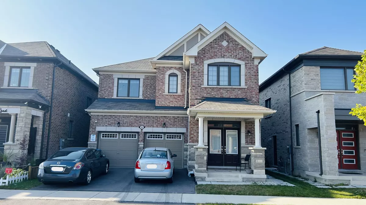 Brampton, ON L7A 5C8,25 Divers RD