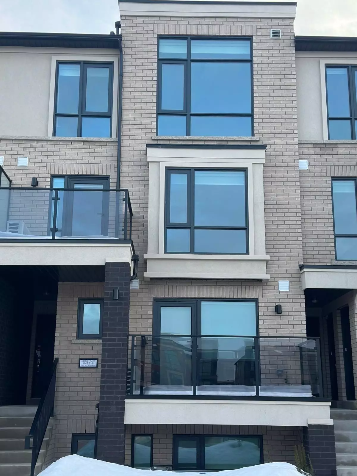 Brampton, ON L7A 5L8,5 Romily AVE #7