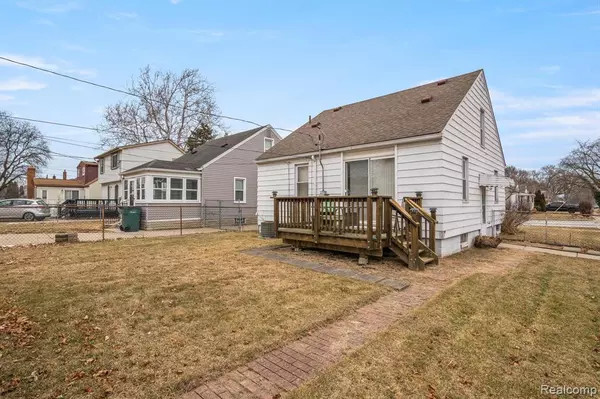 Dearborn, MI 48124,3660 Monroe ST