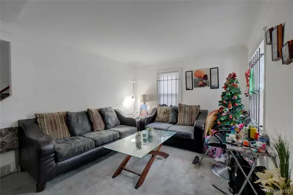 Detroit, MI 48235,19159-19161 meyers