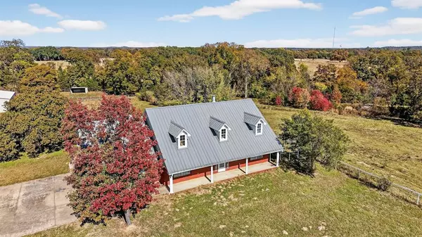 Gainesville, TX 76240,319 County Road 224