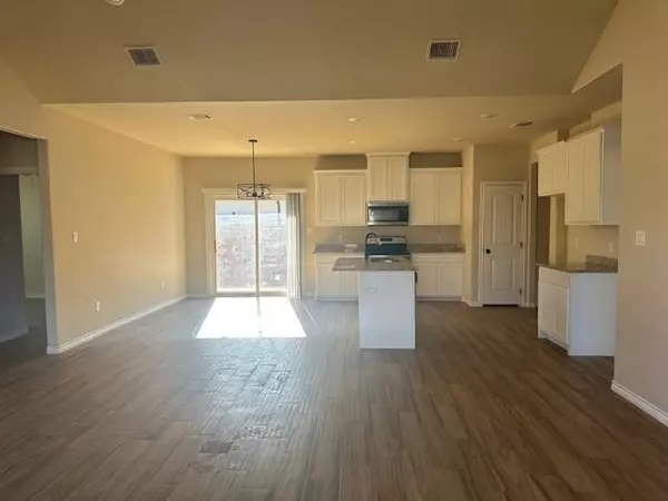 Granbury, TX 76048,2405 Creek Drive