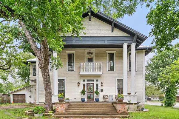 Hillsboro, TX 76645,100 Corsicana Street