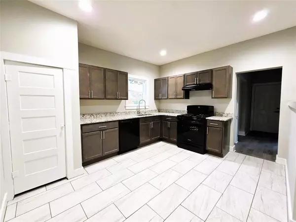 Brownwood, TX 76801,1012 Avenue K