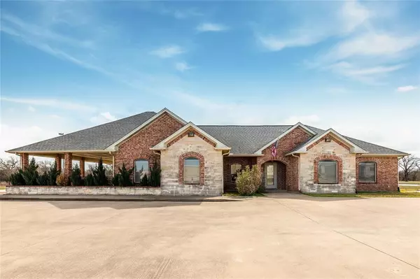 Bridgeport, TX 76426,401 Center Court Drive