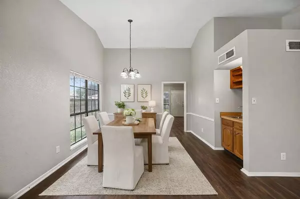 Cedar Hill, TX 75104,432 E Belt Line Road