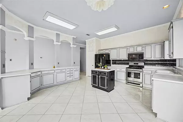 Desoto, TX 75115,1132 Devonshire Drive