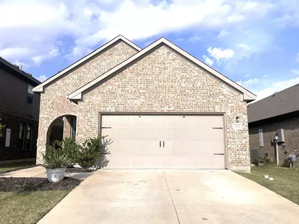 1052 Spofford Drive, Forney, TX 75126