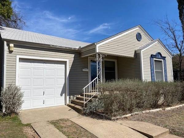 3828 Collinwood Avenue, Fort Worth, TX 76107