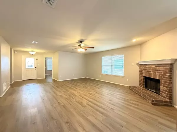 Fort Worth, TX 76177,1517 Quails Nest Drive