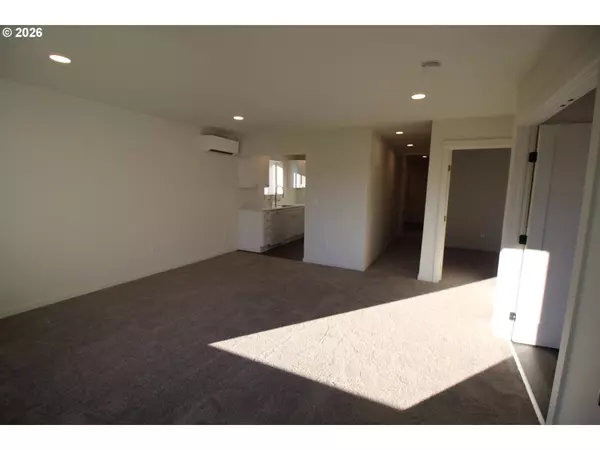 Dallas, OR 97338,186 SW RAINBOW AVE