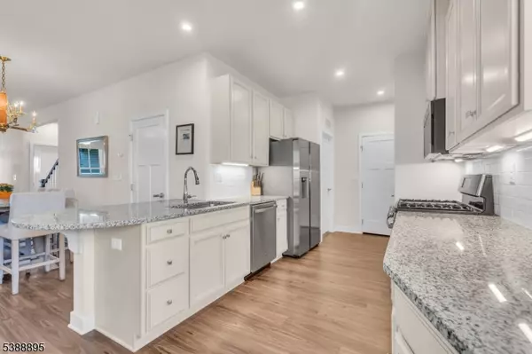 Washington Twp., NJ 07882,11 Sharp Shinned Ct