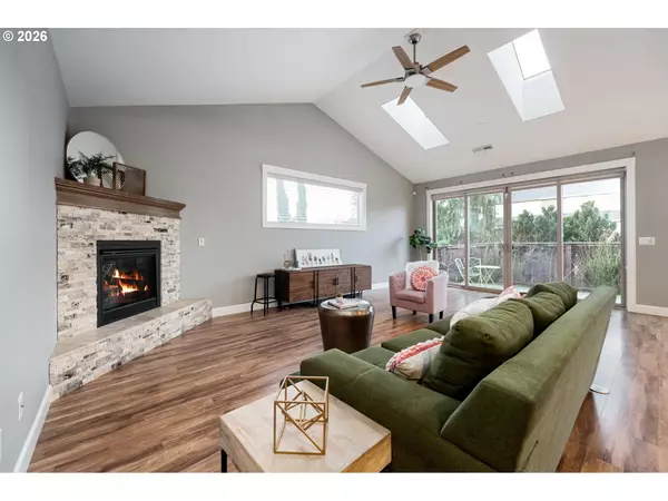 Vancouver, WA 98685,3216 NW 105TH ST