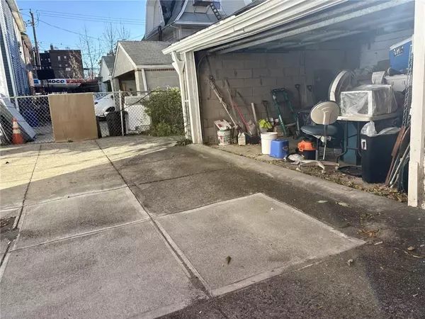 Brooklyn, NY 11210,3412 Avenue J