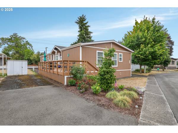 18780 CENTRAL POINT RD #19, Oregon City, OR 97045