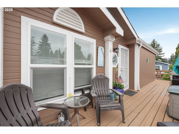 18780 CENTRAL POINT RD #19, Oregon City, OR 97045