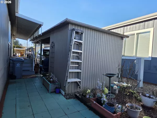 Canby, OR 97013,835 SE 1ST AVE #56