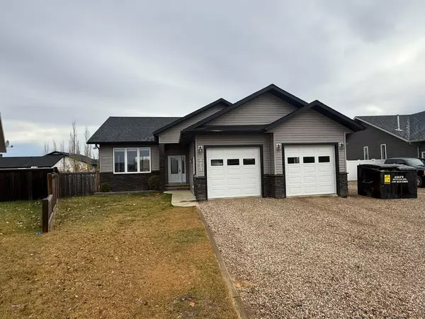 9513 108B Street, La Crete, AB T0H2H0