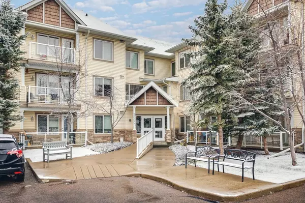 Calgary, AB T1Y7L4,5200 44 AVE NE #2114