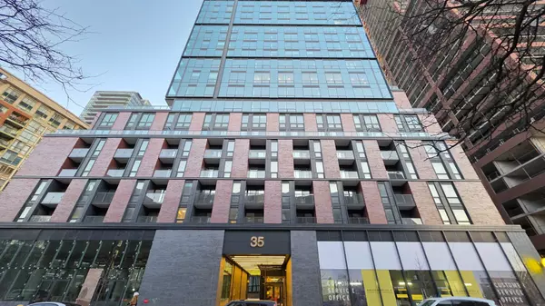 Toronto C08, ON M5A 0Z5,35 Parliament ST #1808