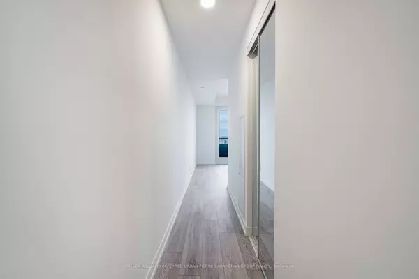 Toronto C03, ON M5P 0A6,2020 Bathurst ST #1609