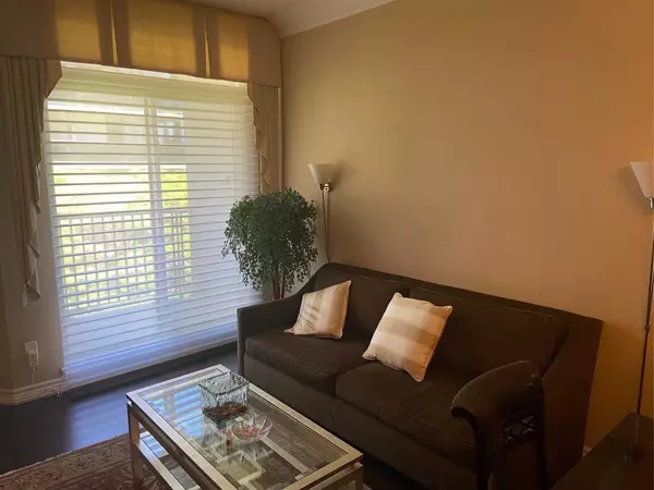 Toronto C06, ON M3H 6C7,4200 Bathurst ST #409