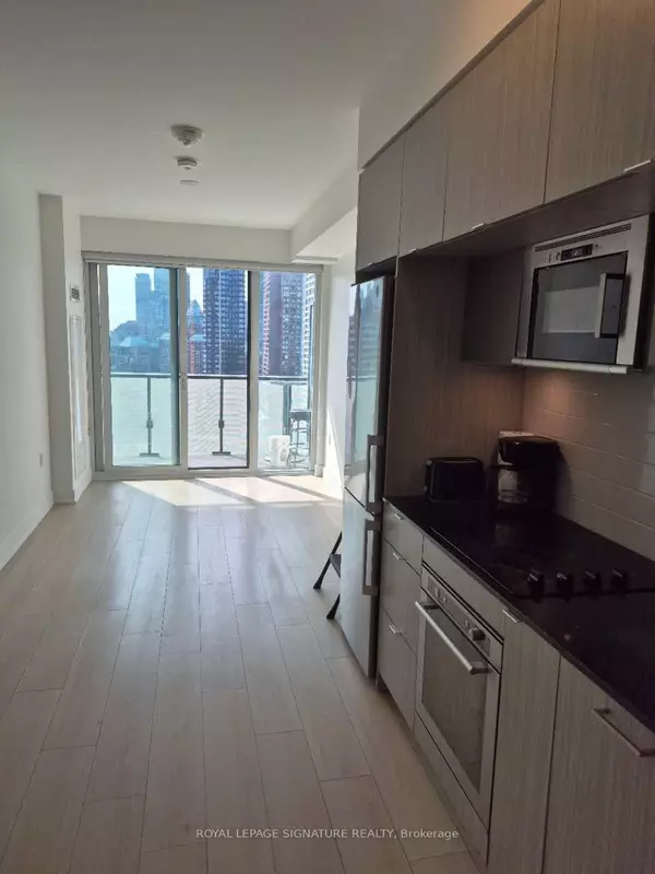 Toronto C08, ON M4W 0B2,575 Bloor ST E #1901