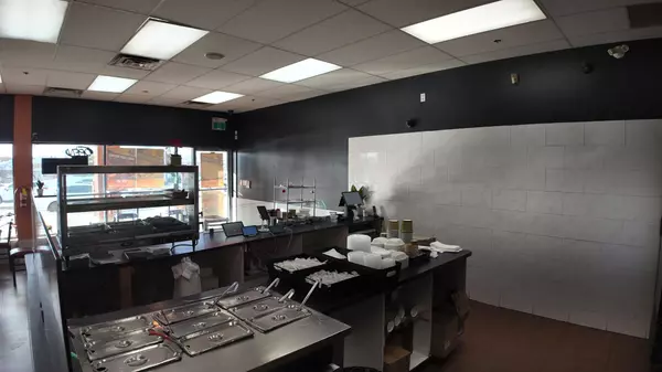 Ajax, ON L1T 4H3,475 Westney RD #4