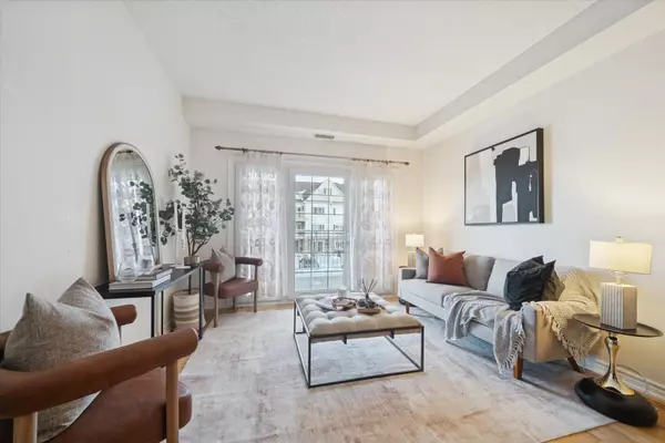 Clarington, ON L1B 0A4,385 Lakebreeze DR #204