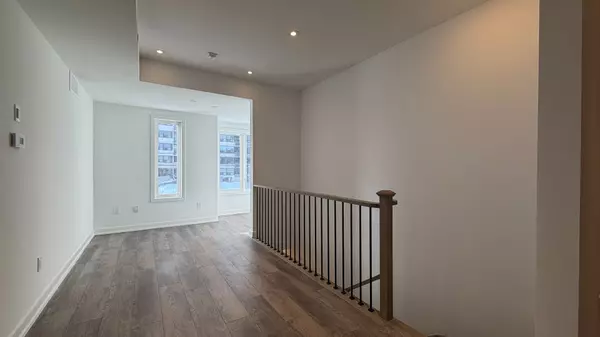 Toronto E05, ON M1W 2H1,3069 Pharmacy AVE #5