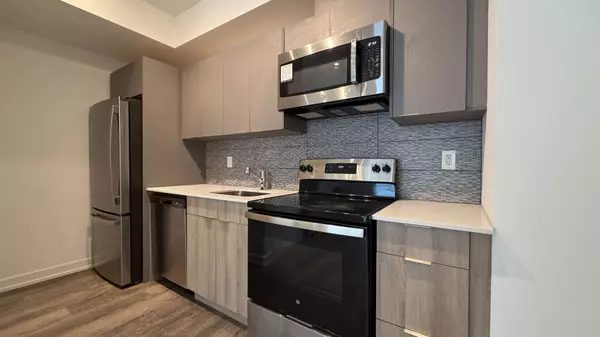 Toronto E05, ON M1W 2H1,3069 Pharmacy AVE #5